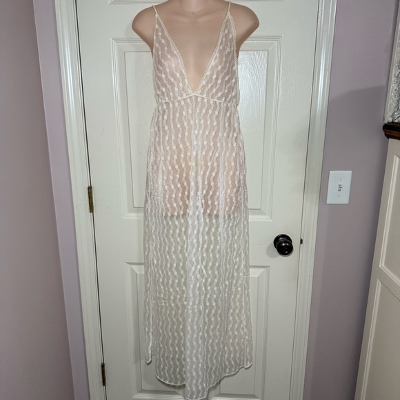 Rare 70’s Diane Von Furstenberg Nylon/Lace Tie Sheer Lace Sexy Maxi Size Medium - Picture 2 of 9